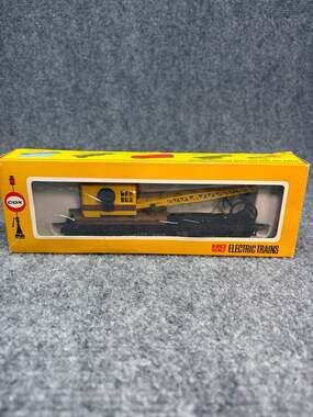 HO Scale Cox 6151-4 50' Flat Car w/ Loading Crane ATSF 94138 Yellow & Black